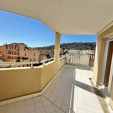 1 Bedroom Sea View Golfe-Juan