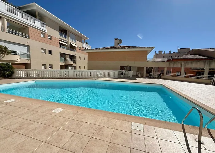 1 Bedroom Sea View Apartment Golfe-Juan