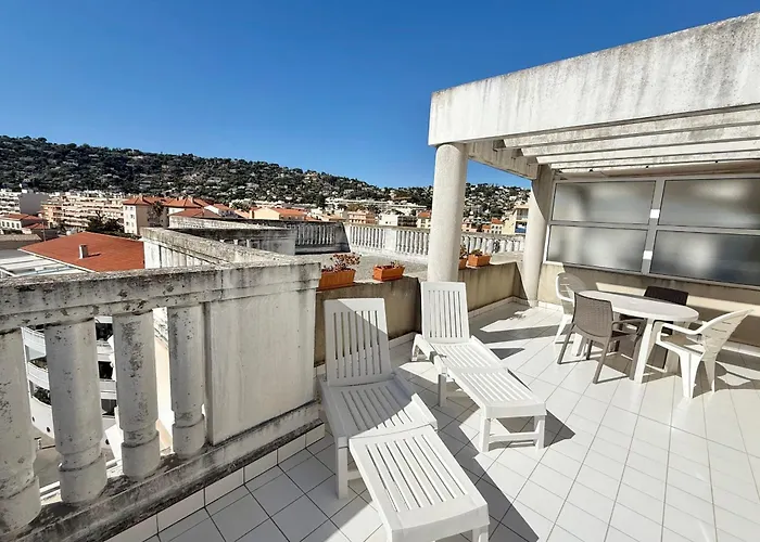 Apartment 1 Bedroom Sea View