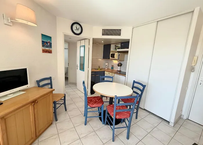 1 Bedroom Sea View Apartment